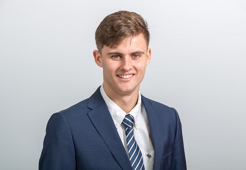Image for Sam on the move as Bromwich Hardy signs up for new apprenticeship scheme 