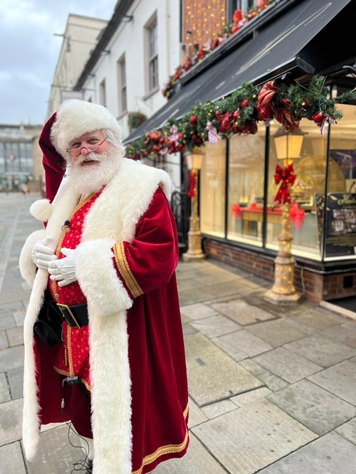 Image for Christmas campaign promoting Warwickshire independent businesses makes comeback