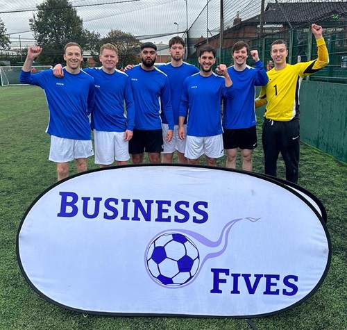 Image for Warwickshire accountants raise £550 for The Shakespeare Hospice at national football tournament 