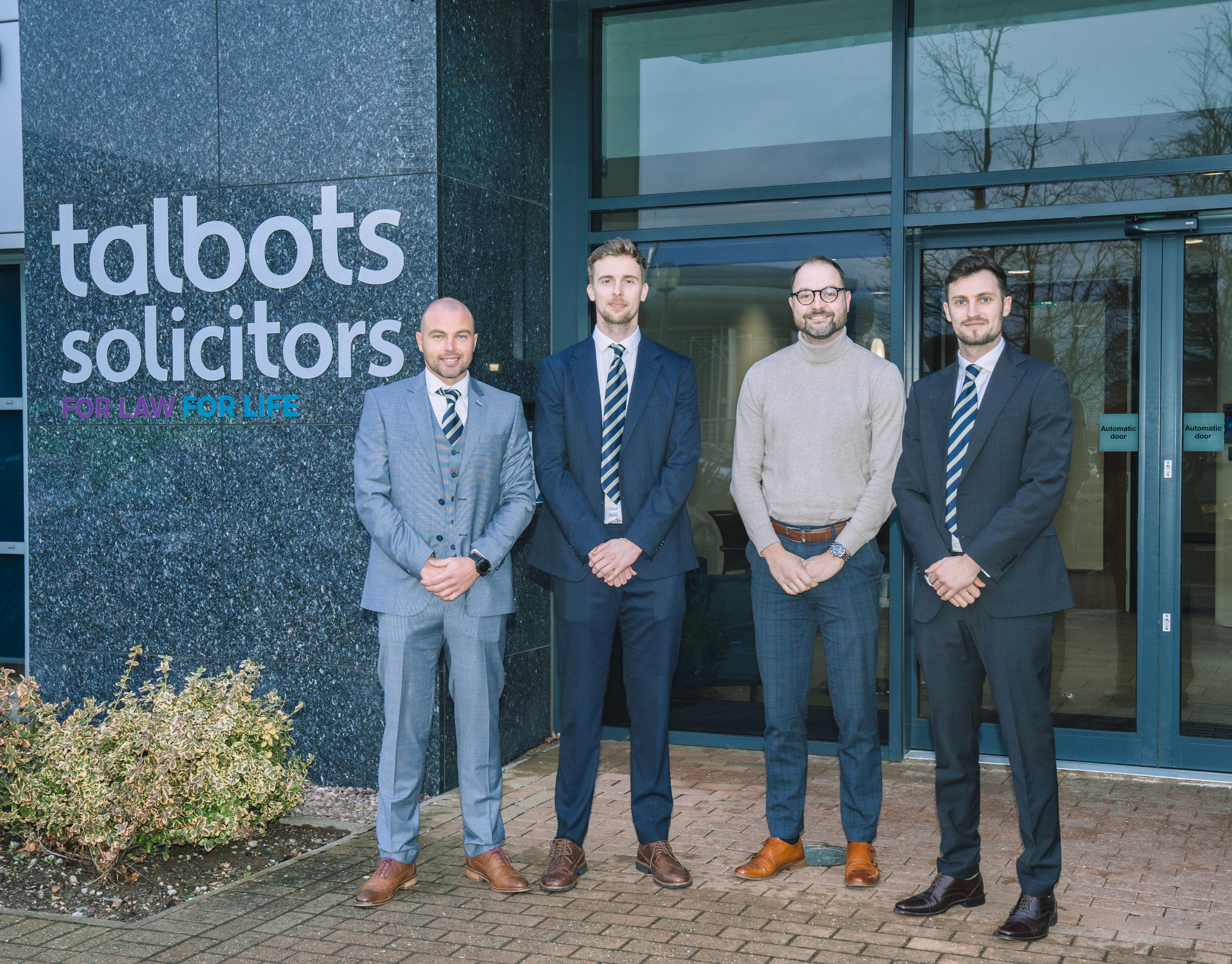 Image for Talbots Law agrees new Bears shirt sponsor deal