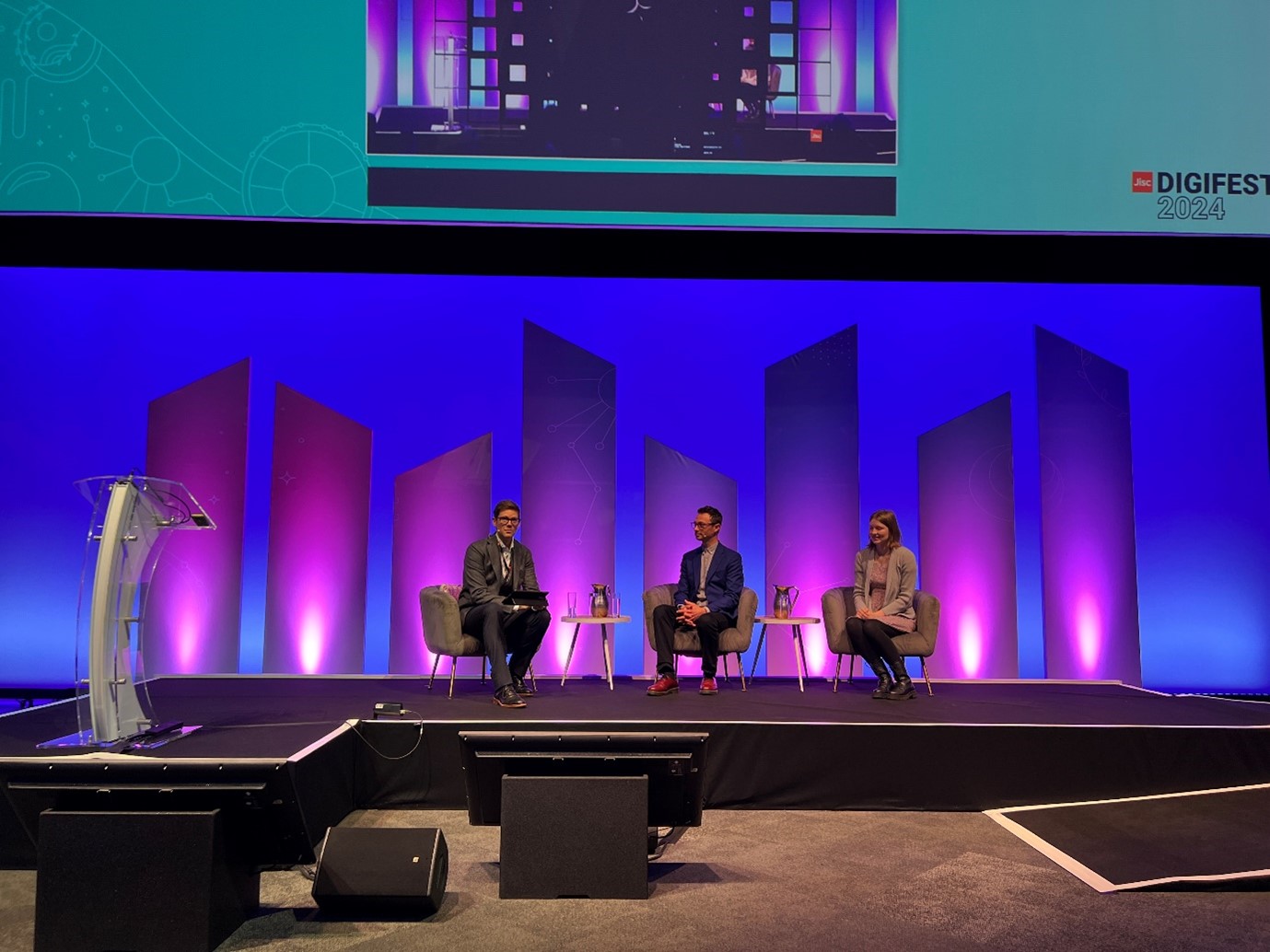 Image for College showcases VR work at DigiFest