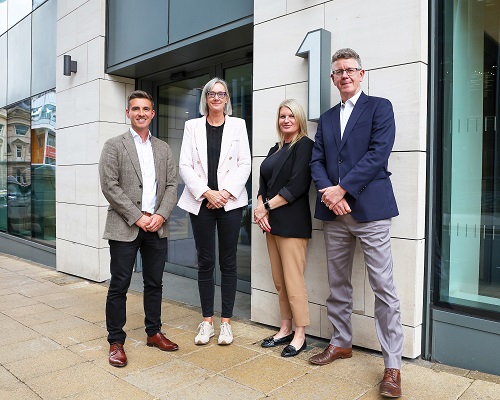 Image for Lodders signs lease on new Birmingham office