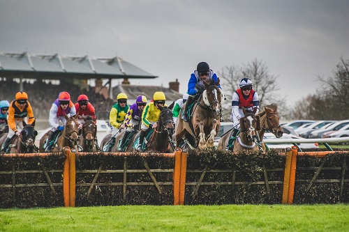 Image for Independent food and drink producers to star as season starts at Warwick Racecourse